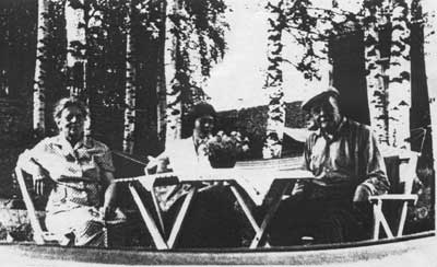 Valtavuon perhe Rotilassa 1959