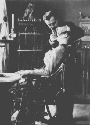 hammasl��k�ri Matti �yr�p��