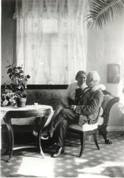 Aune ja Matti
�yr�p��